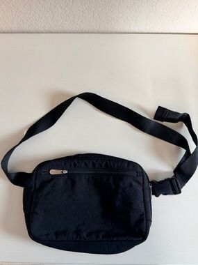 Thirty-One Crossbody Sling Bag